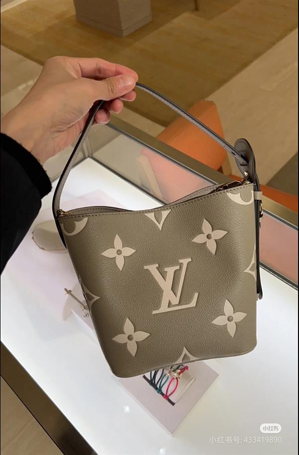 2026120181654100 130